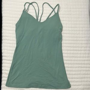 Lululemon tank top with cross cross back size 6